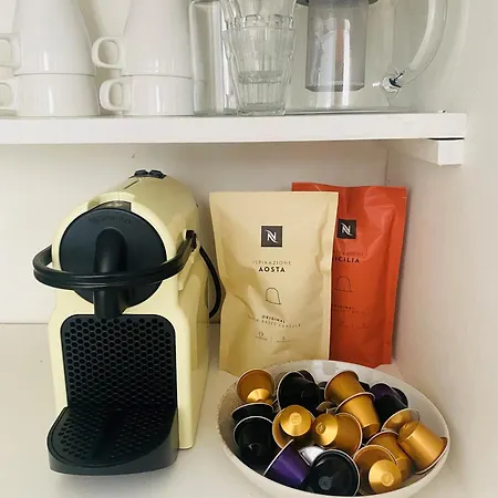 Maison Abbesses Montmartre 4*