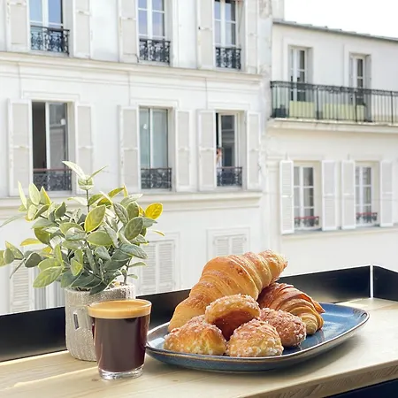 Aparthotel Elegant Montmartre Overlooking Rooftops